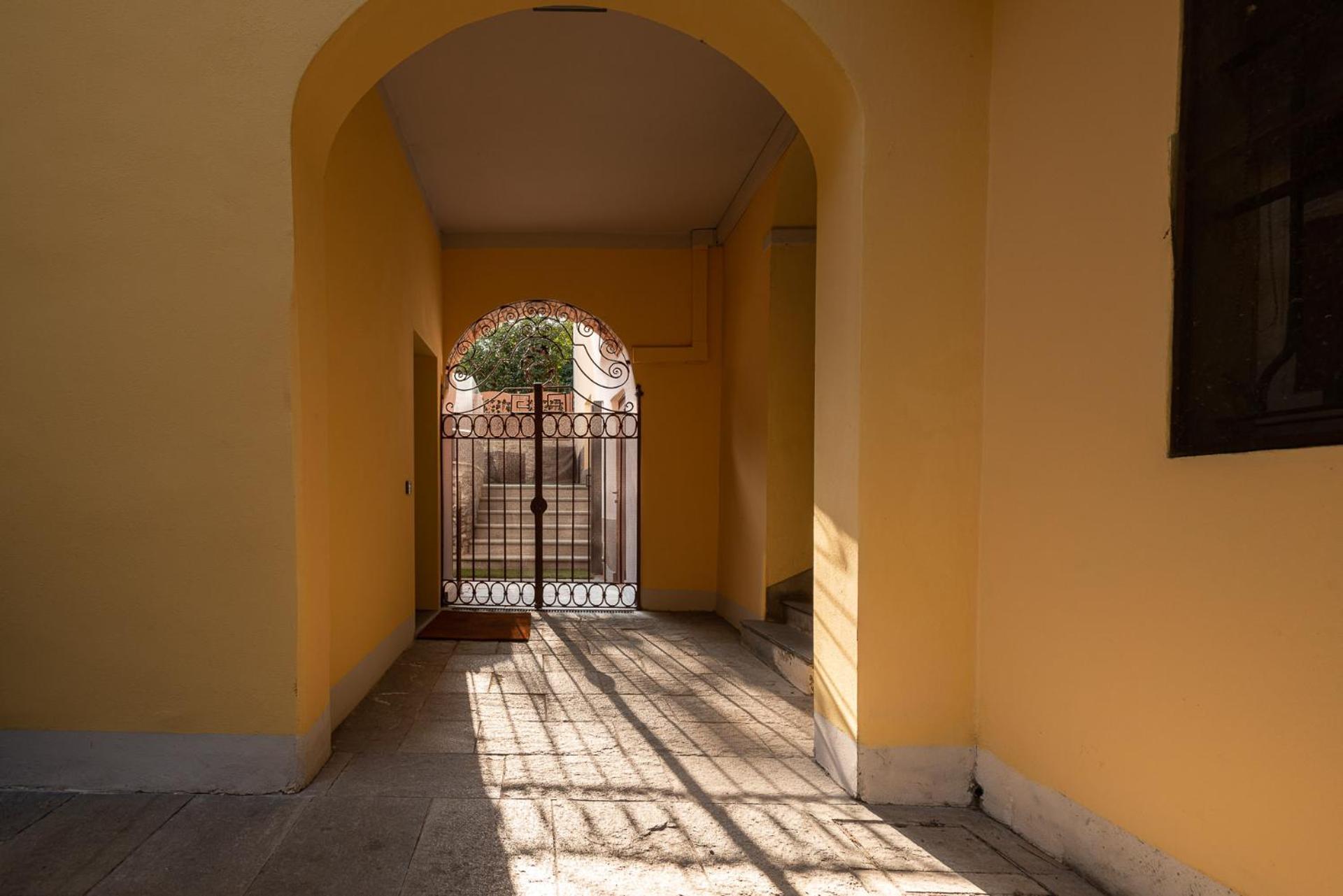 Appartamento Tivano In Centro Storico 科莫 外观 照片