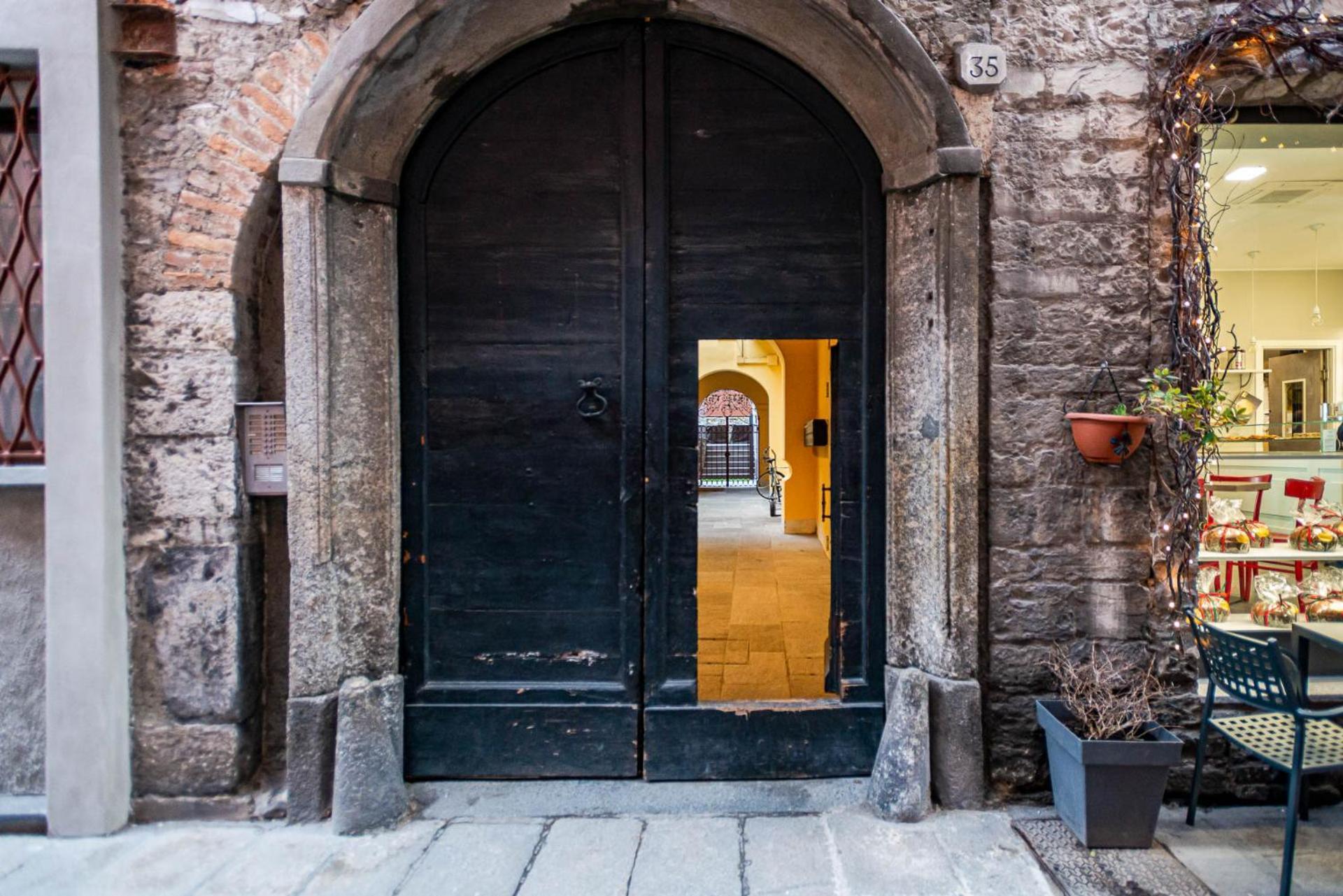 Appartamento Tivano In Centro Storico 科莫 外观 照片
